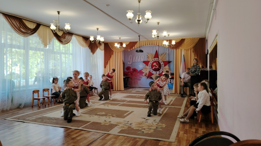 Флешмоб "Вальс Победы!" Флешмоб "Вальс Победы!".